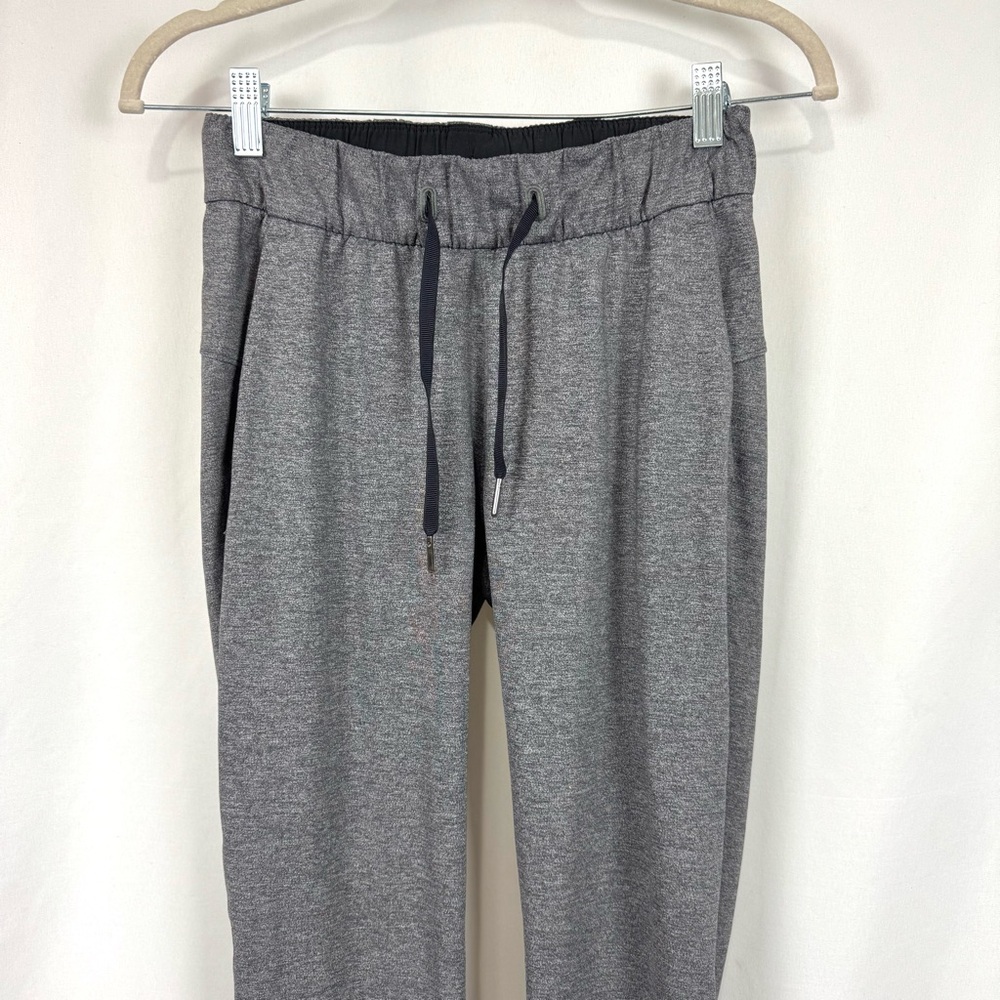 Lululemon On The Fly Pant 28" Womens Size 2 Casual Pull On Heathered Grey Black - Picture 4 of 12